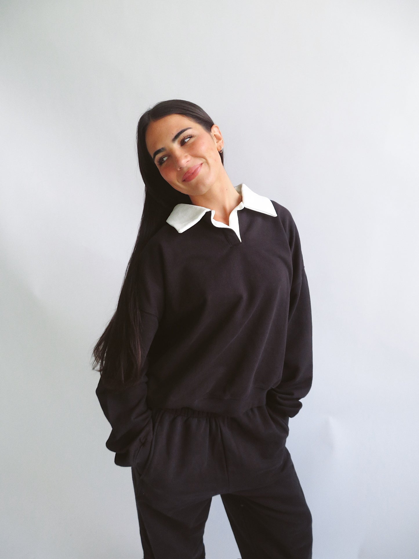 COLLARED CREW SWEATSHIRT