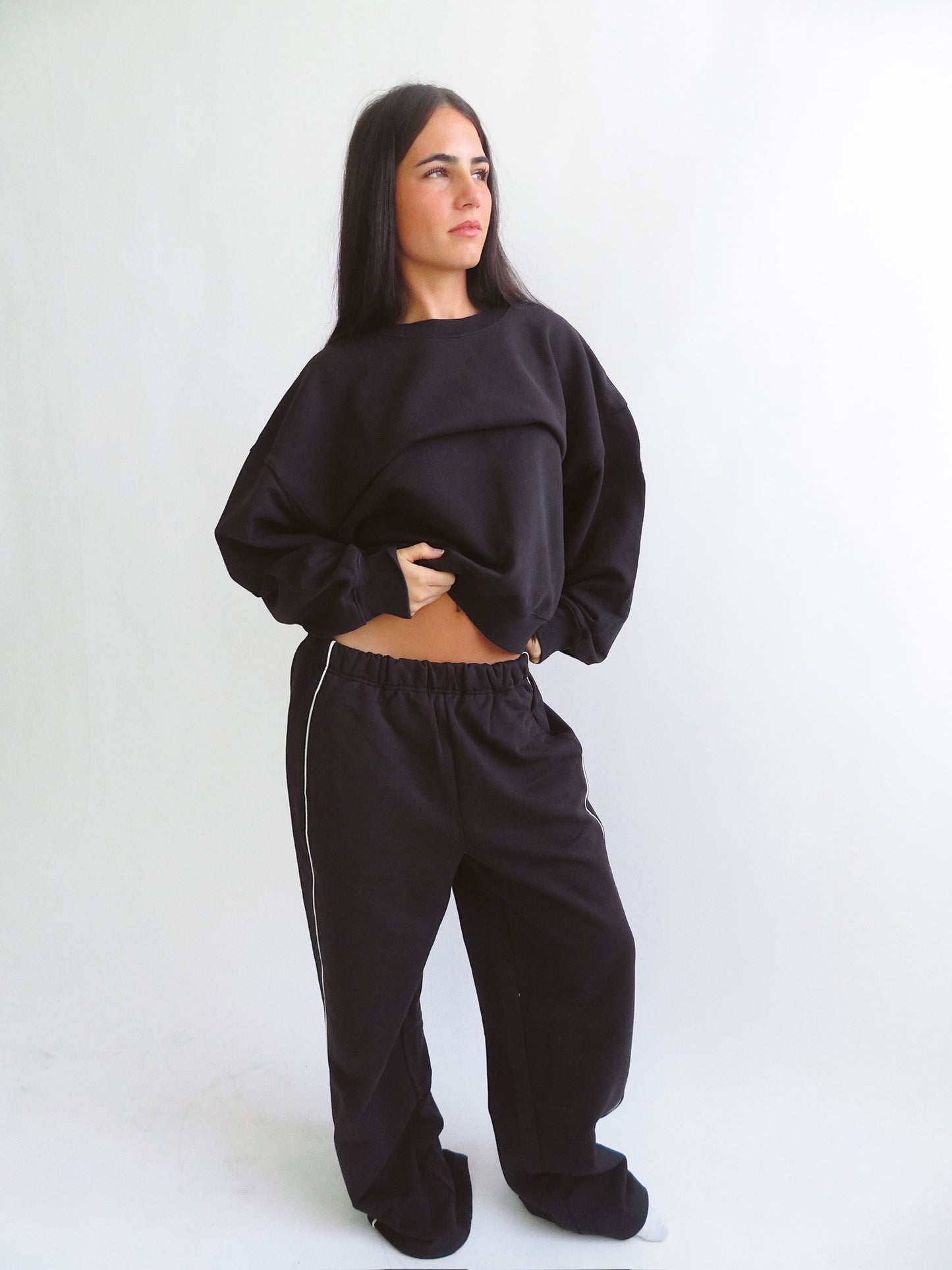 STRAIGHT LEG STRIPE SWEATPANT