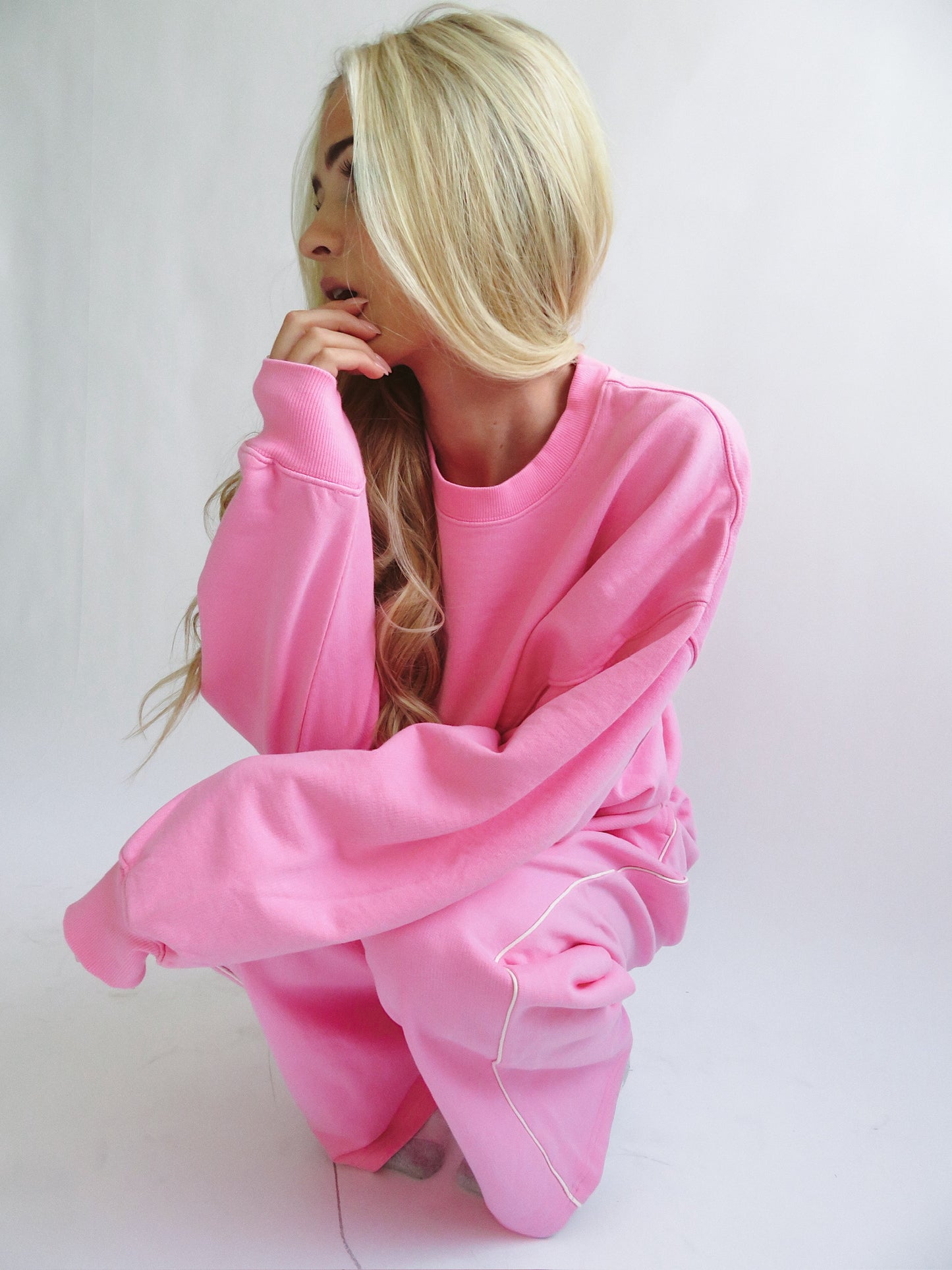 STRAIGHT LEG STRIPE SWEATPANT